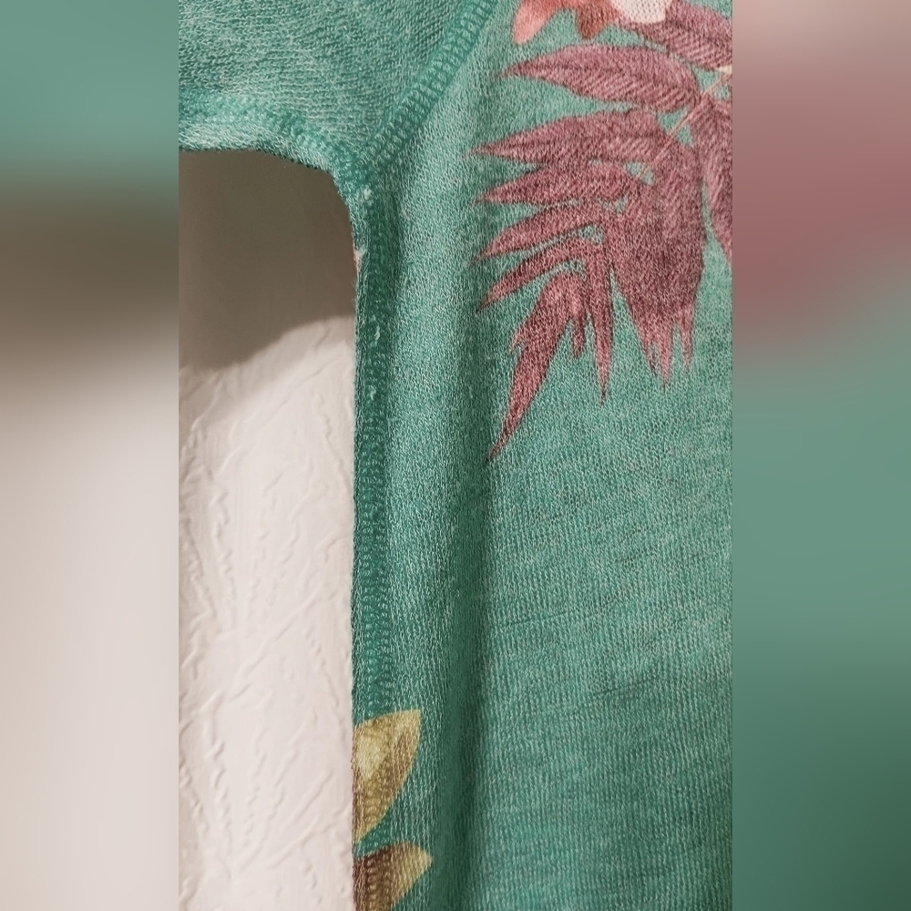 3X25 SOFT SURROUNDINGS medium floral thin top - Picture 10 of 12